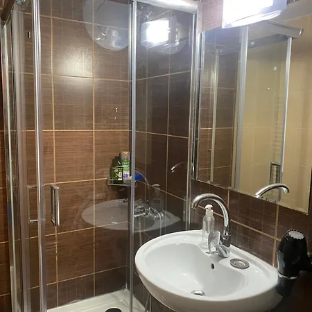 Daire Royal Towers - Location